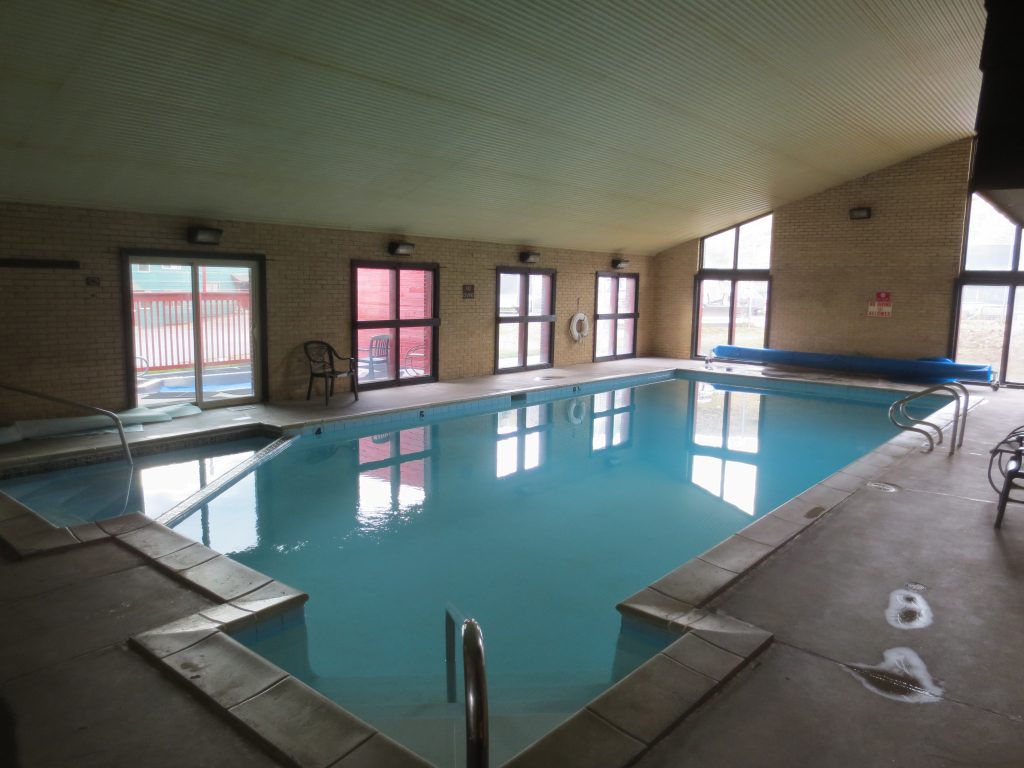 Pool Dillon Valley West Condominium Association